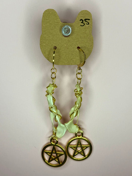 Pentagram Pelvises