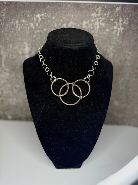 Triple Threat Choker